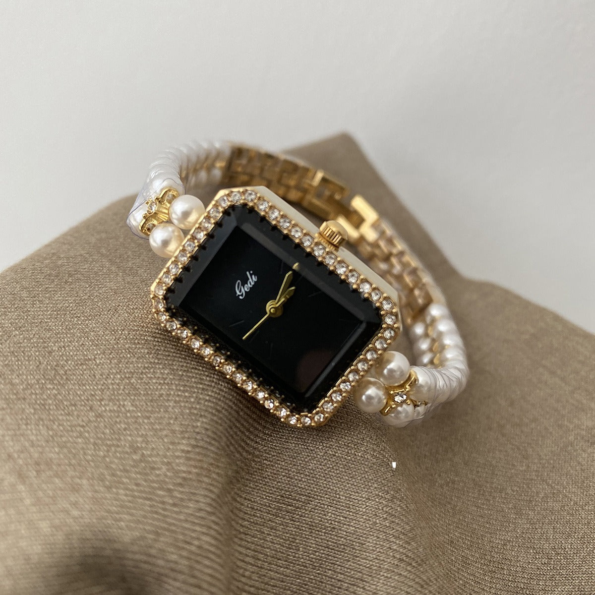 Montre à quartz tendance en argent, noir et carré, avec bracelet en perles - LUXARAH