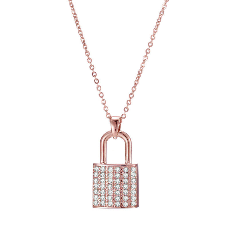 Colliers de luxe avec cadenas en zircon pour amoureux