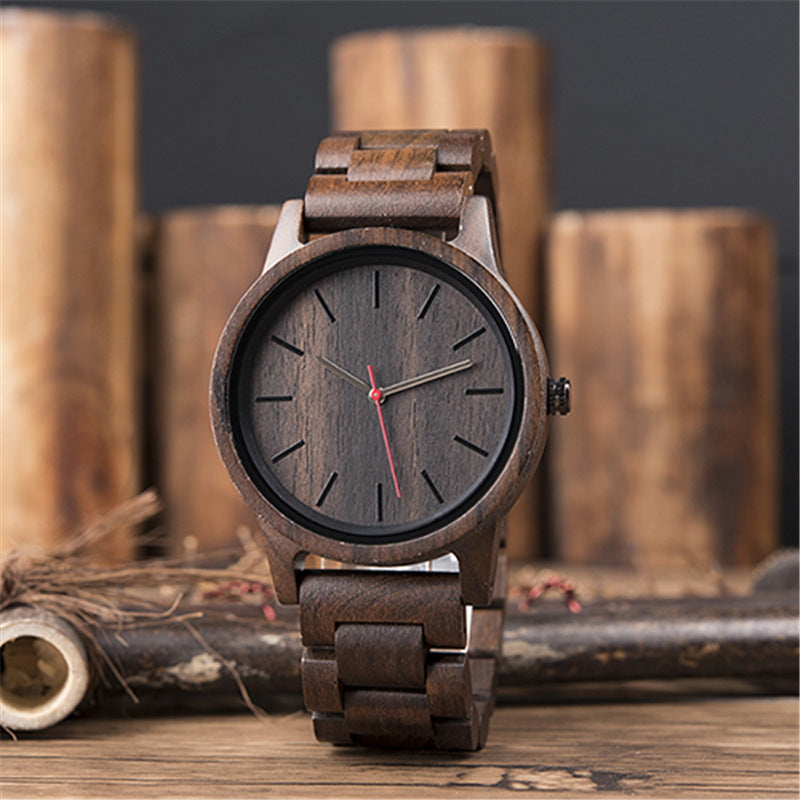 Montre à quartz en bois