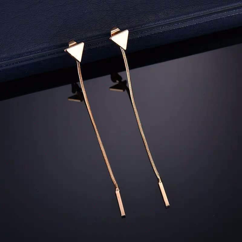 Boucles d'oreilles longues, boucles d'oreilles à pompons pour femmes, boucles d'oreilles triangulaires, petites boucles d'oreilles