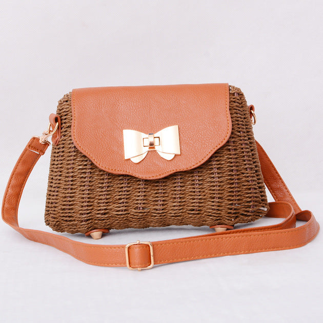 Sac en rotin à fermoir papillon pour femme