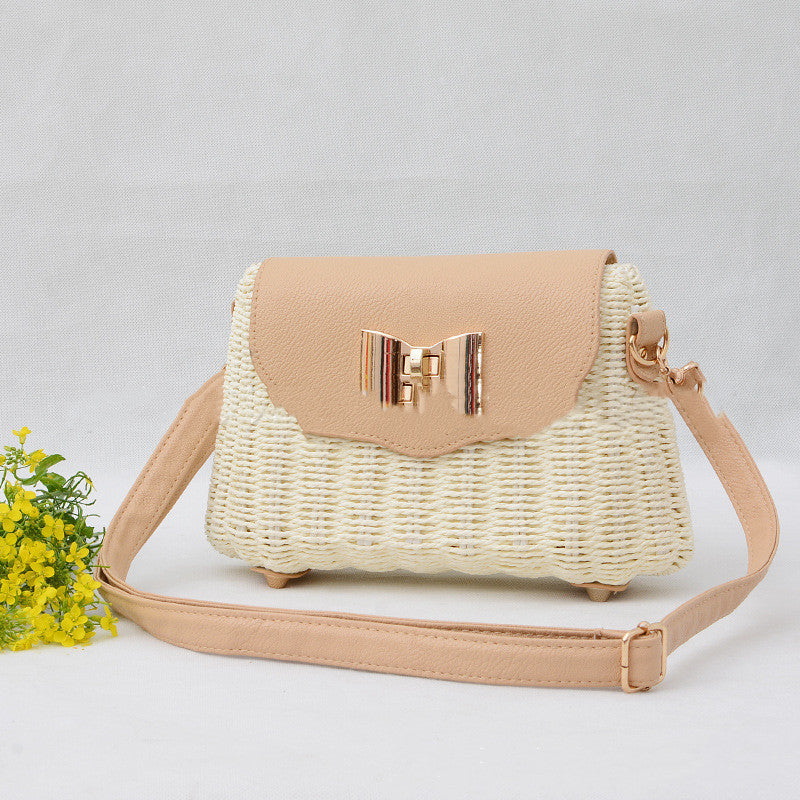 Sac en rotin à fermoir papillon pour femme