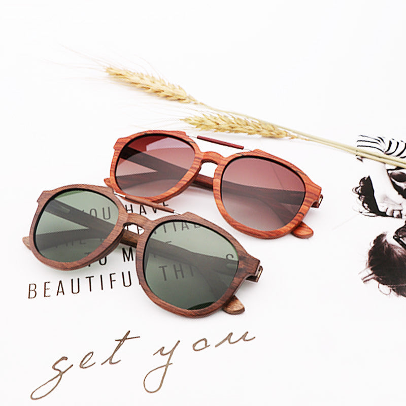 Lunettes de soleil tendance en bois de bambou