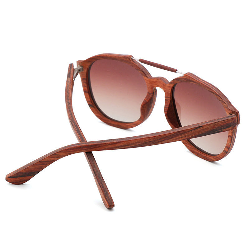 Lunettes de soleil tendance en bois de bambou