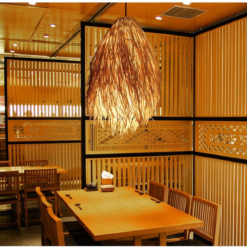 Lustre en rotin idyllique pour hôtel, Lustre créatif en forme de pomme de pin