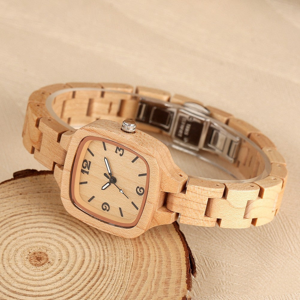 Montre numérique carrée en bois de bambou et or