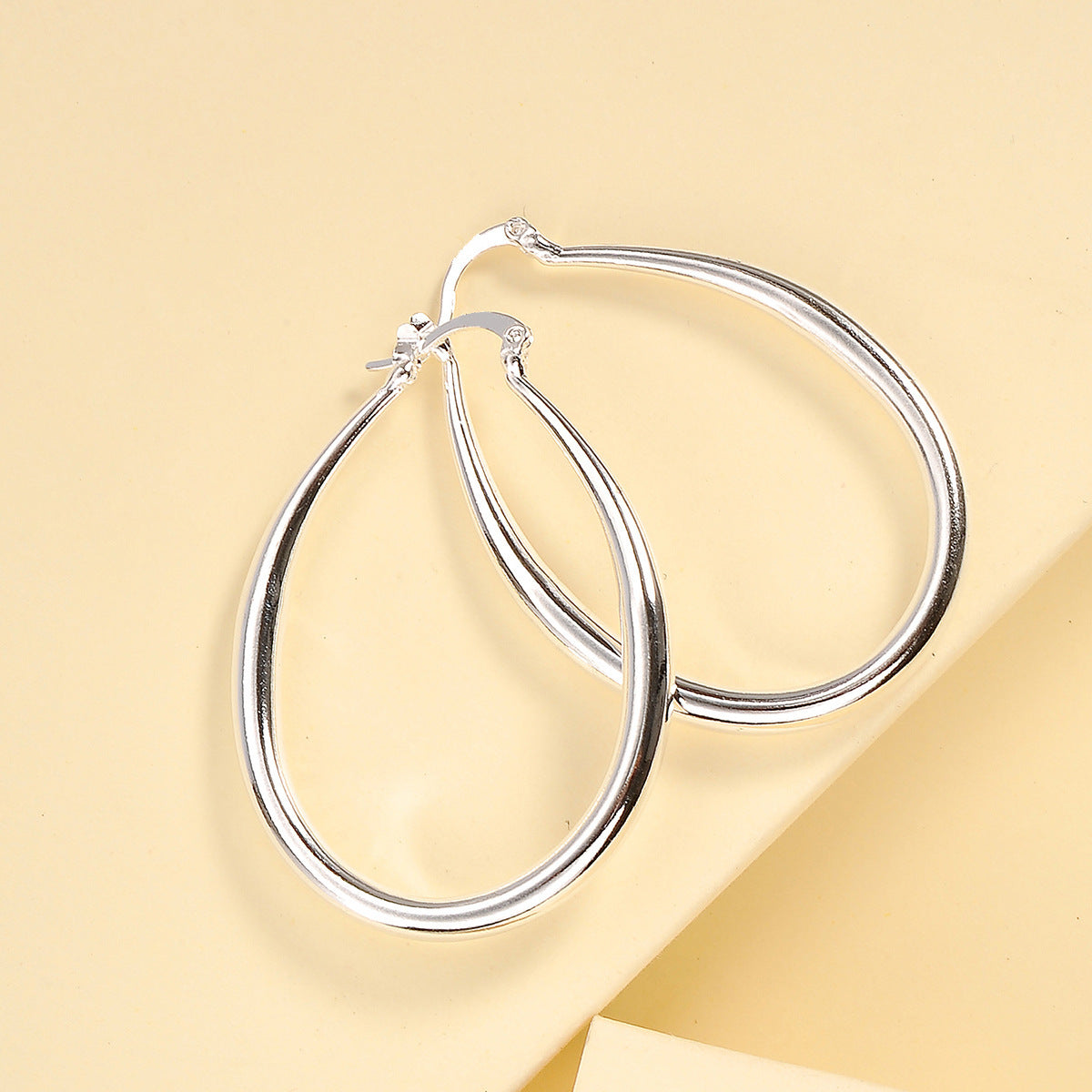 Bijoux Chic Boucles d'oreilles géométriques ovales en acier inoxydable - Élégance moderne et audacieuse