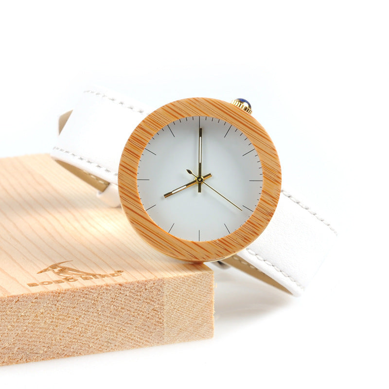 Montre femme en bois de bambou chaud fait main avec ceinture en cuir et mouvement à quartz