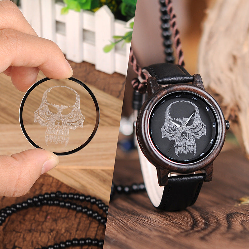 Montre en cuir, bambou et bois