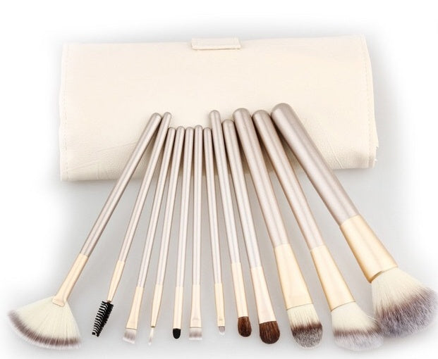 Spot Detonating, Maquillage blanc, Pinceau de maquillage blanc, 24 ensembles de pinceaux et de maquillage pour outils de beauté et de maquillage portables - LUXARAH