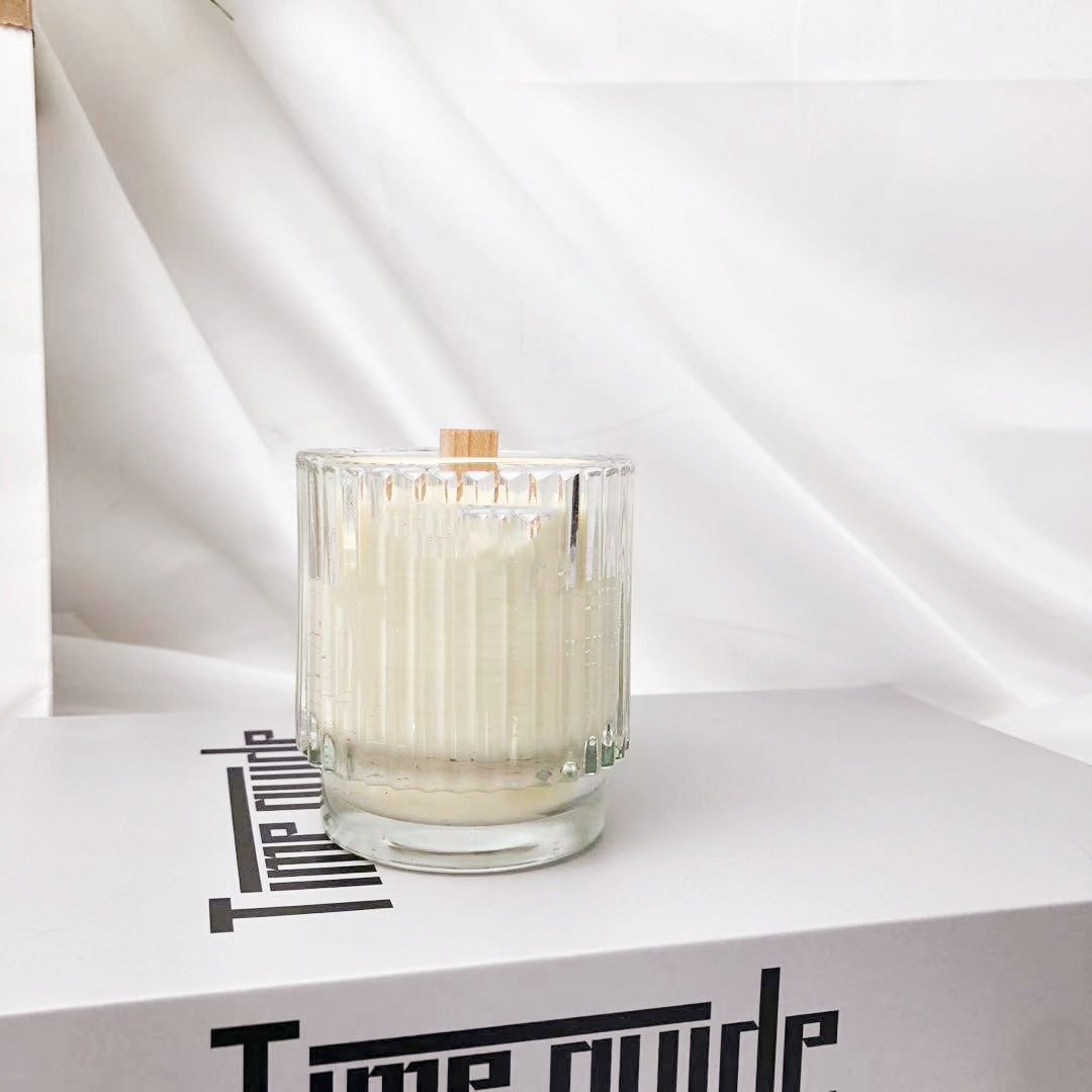 Bougie de soja au cœur de bois de santal végétal pur