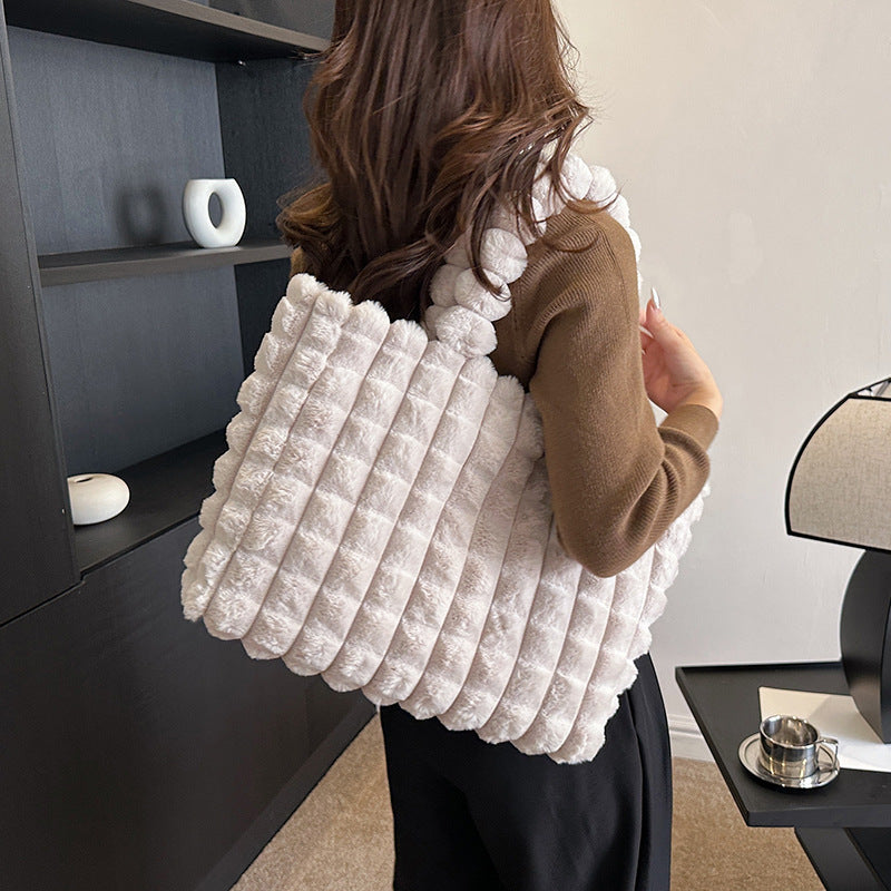 Sacs à main à carreaux, mode hiver, grande capacité, sac de shopping en peluche, style coréen, sacs fourre-tout de luxe personnalisés pour femmes - LUXARAH