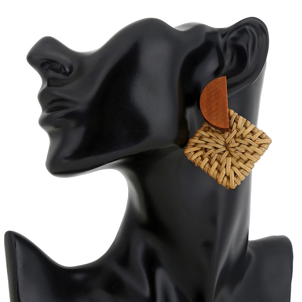 Boucles d'oreilles en bois et rotin géométriques multicouches - LUXARAH