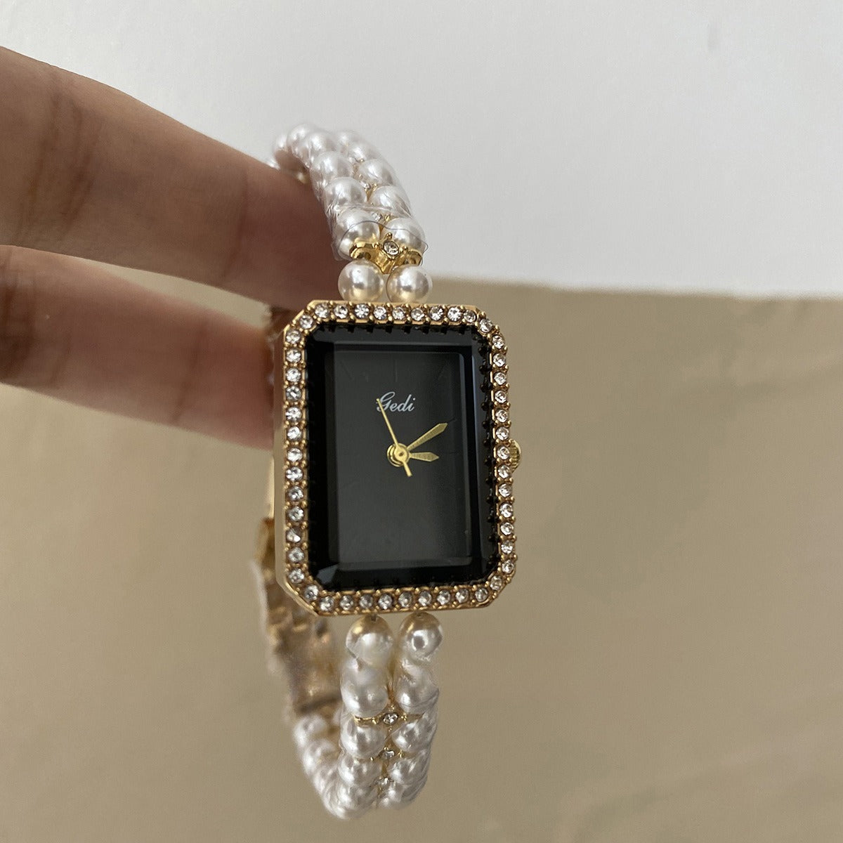Montre à quartz tendance en argent, noir et carré, avec bracelet en perles - LUXARAH
