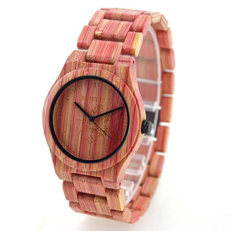 Montre dynamique en bois de bambou couleur bois