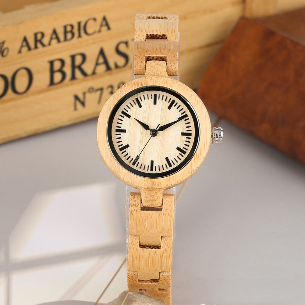 Nouvelle montre pour femme entièrement en bambou et bois