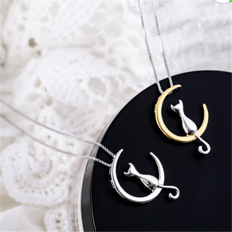 Collar de eslabones redondos blancos de moda para mujer con colgante de luna grande y gato con circonita cúbica, regalo perfecto para mujeres y niñas.