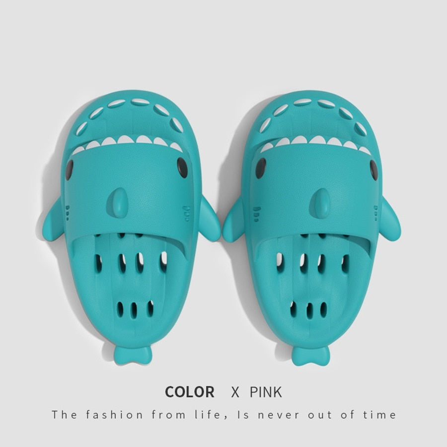 Chaussons requin avec trous de drainage, chaussures de douche pour femmes, séchage rapide, EVA, sandales de plage - LUXARAH