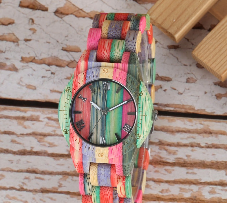 Montre couple en bois de bambou coloré sculpté