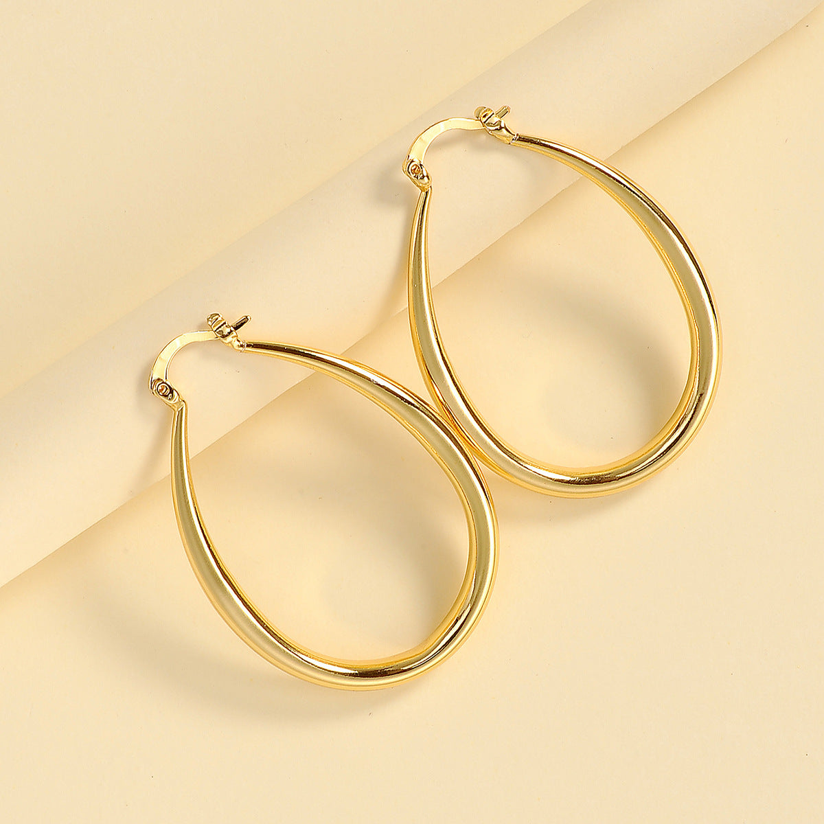 Bijoux Chic Boucles d'oreilles géométriques ovales en acier inoxydable - Élégance moderne et audacieuse