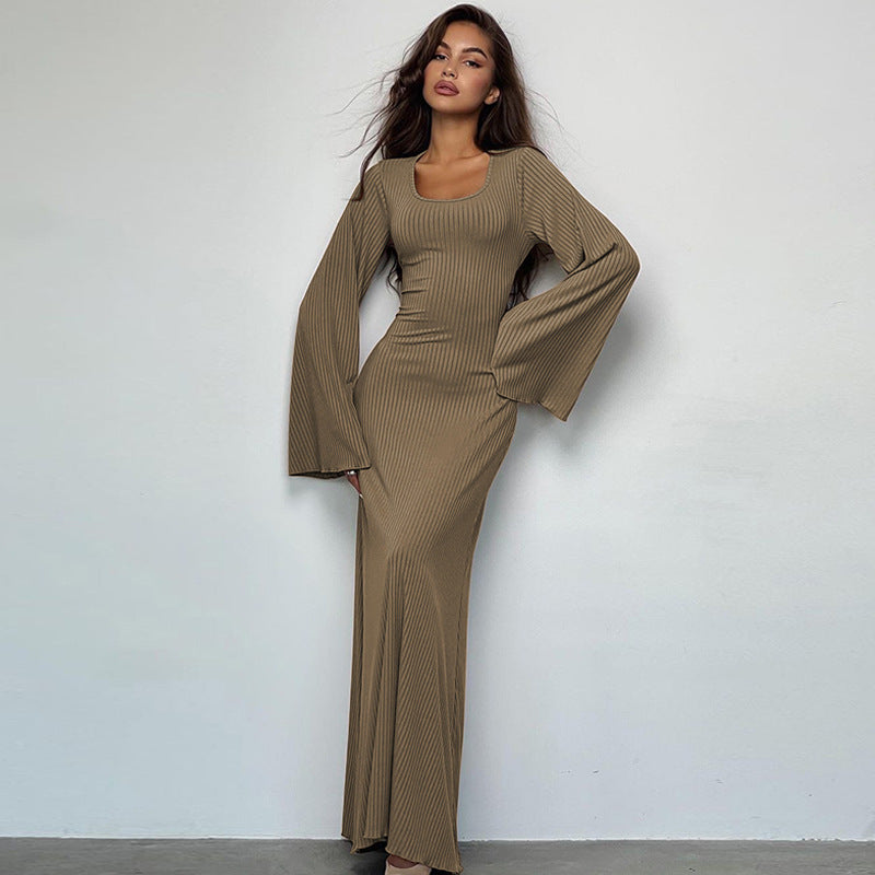 Robe tendance à col en U et lacets dans le dos, manches longues cloche - LUXARAH
