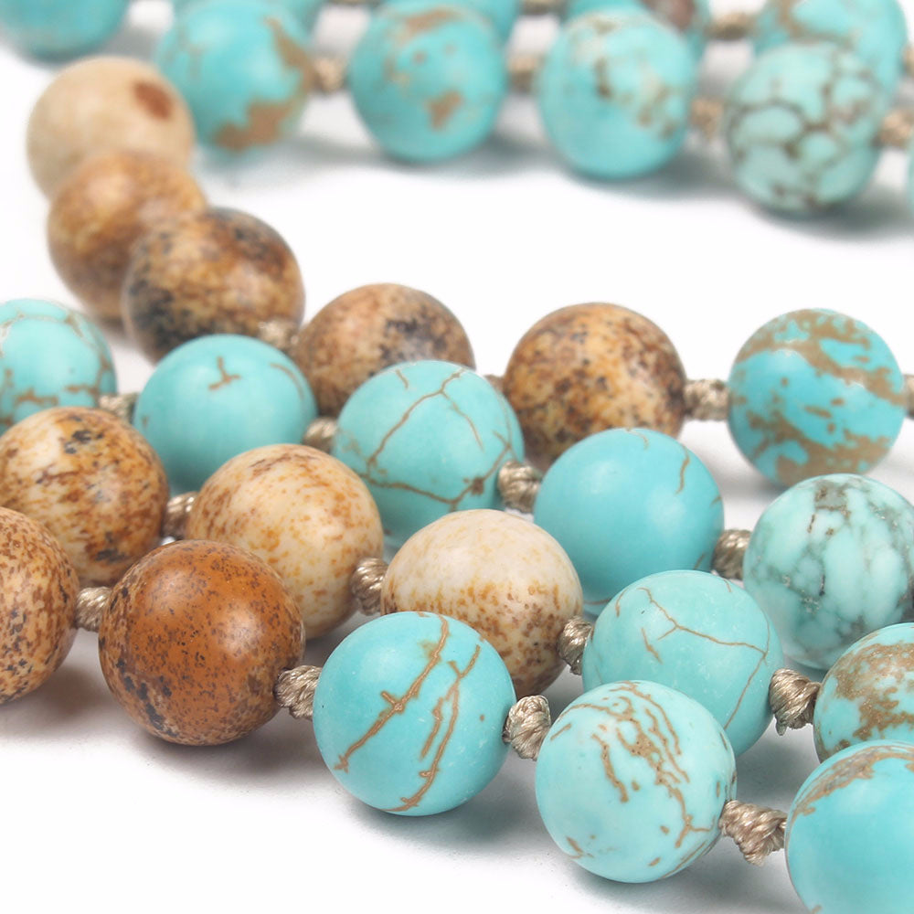 108 perles, colliers noués à la main