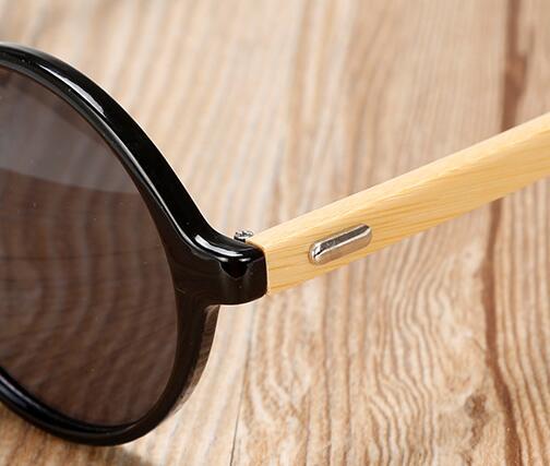 Lunettes de soleil faites à la main avec pieds en bambou