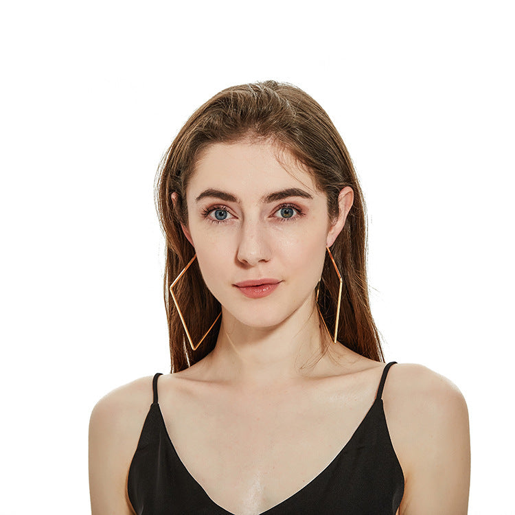 Boucles d'oreilles géométriques en diamant pour femme