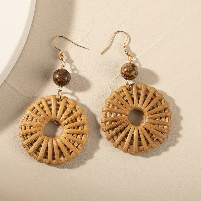 Boucles d'oreilles d'été en raphia et rotin tressé à grandes fleurs - LUXARAH