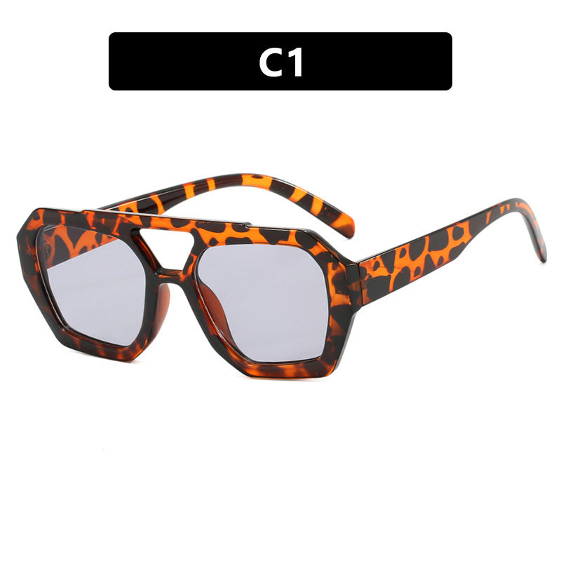 Lunettes de soleil léopard à grande monture pour l'été, lunettes de soleil pour les vacances à la plage