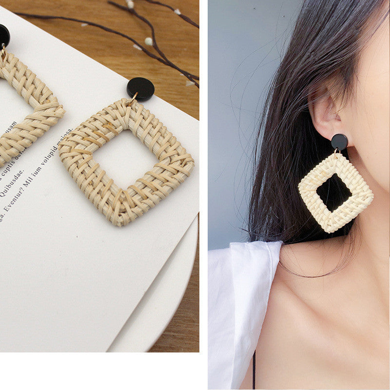 Boucles d'oreilles en rotin et paille - LUXARAH