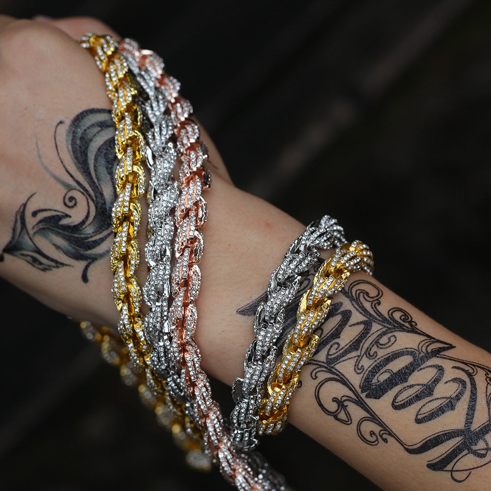 Fashionable and multi-specification men's necklaces