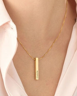 Bang Bang, Collier de lettrage Square - LUXARAH