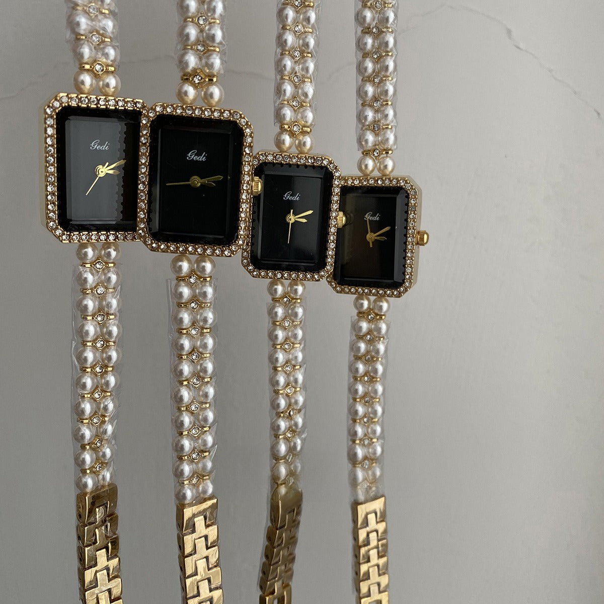 Montre à quartz tendance en argent, noir et carré, avec bracelet en perles - LUXARAH