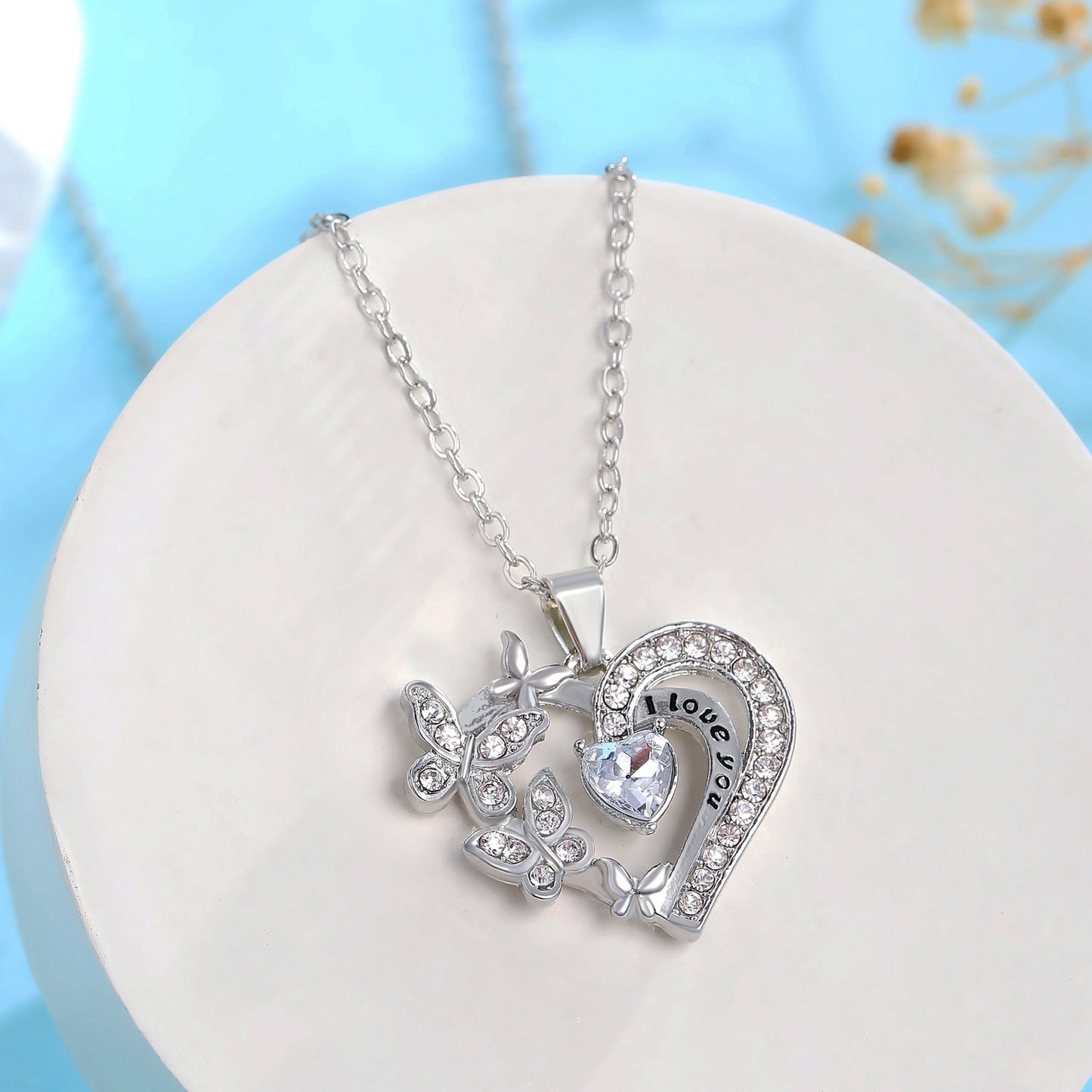 Collier papillon avec strass, pendentif en forme de cœur creux, chaîne de clavicule, pour la Saint-Valentin
