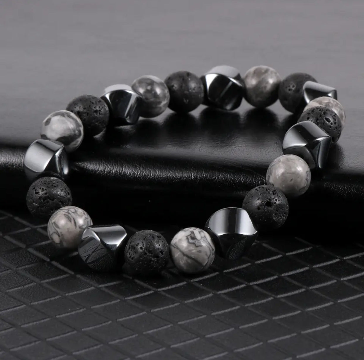 Bracelet en pierre volcanique œil de tigre naturelle - LUXARAH
