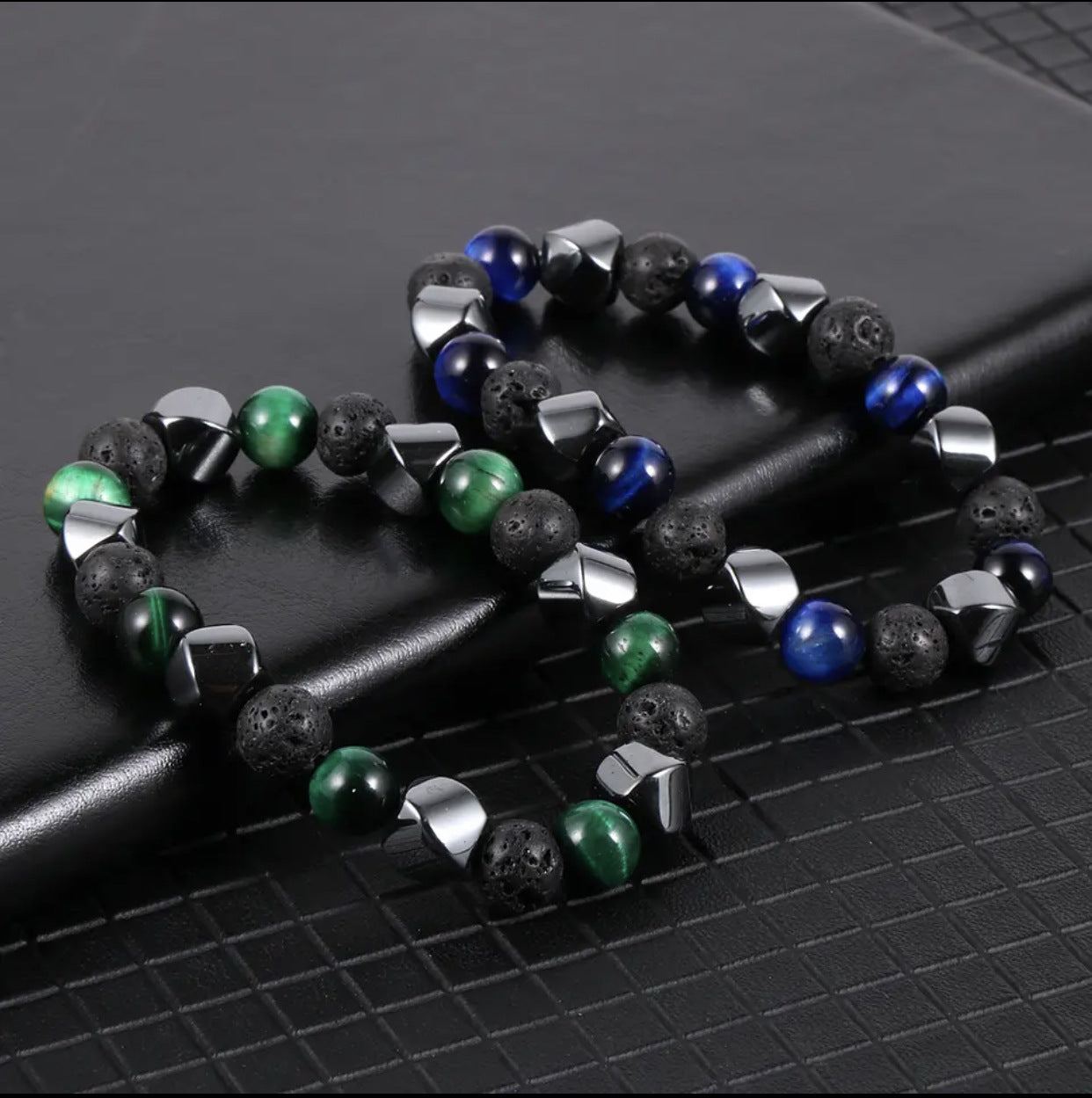 Bracelet en pierre volcanique œil de tigre naturelle - LUXARAH