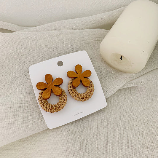 Boucles d'oreilles en rotin avec fleurs, boucles d'oreilles longues tissées au tempérament exagéré - LUXARAH