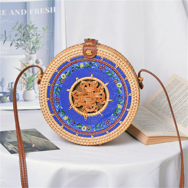 Petit sac rond en rotin tissé à la main