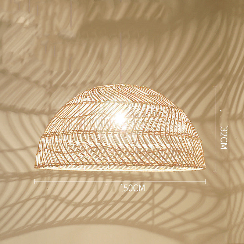 Lustre en rotin dans un restaurant et un salon de thé - LUXARAH