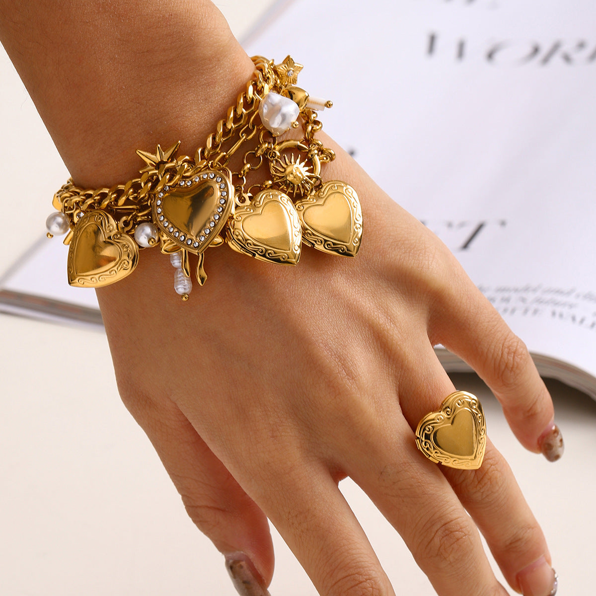 Bracelet chaîne d'amour tendance en acier titane avec perles et nœud
