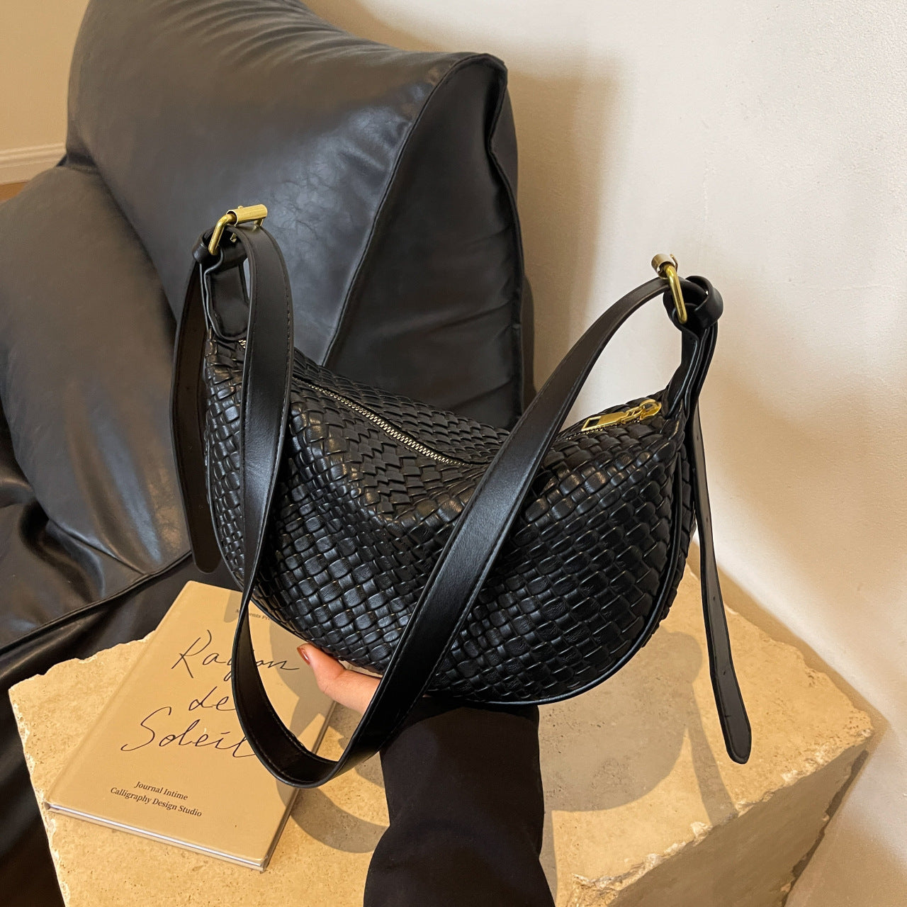 Sac à bandoulière décontracté en forme de boulette