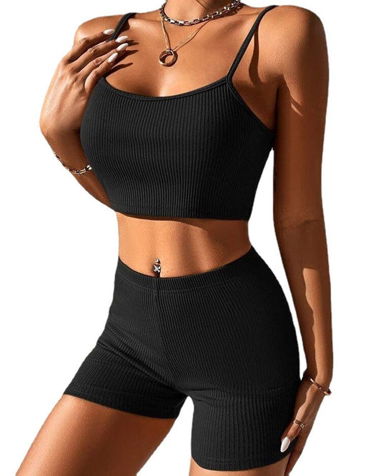 Combinaison de yoga à la mode avec écharpe