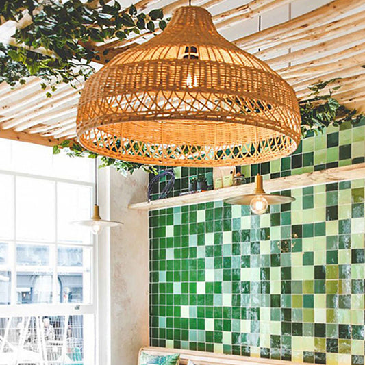 Lustre en rotin dans un restaurant et un salon de thé - LUXARAH
