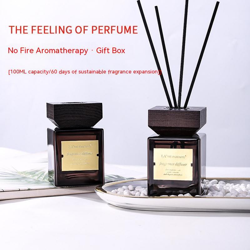 Diffuseur d'huiles essentielles avec couvercle en bois et rotin pour parfum d'hôtel