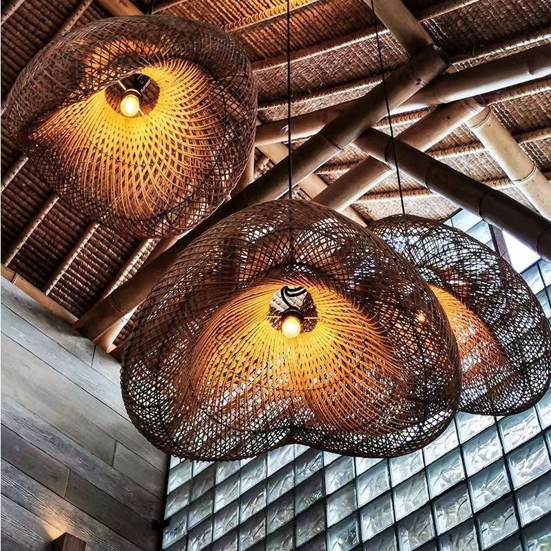 Lustre de style Ji Ji tissé à la main, lampe de salon en rotin personnalisée - LUXARAH