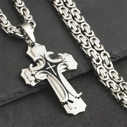 Collar con colgante de cruz latina y cruz cristiana para hombre, joyería de moda de acero inoxidable, tres capas, ideal como regalo.