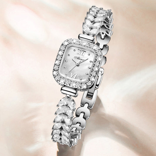 Montre à quartz tempérament et entièrement sertie de pierres précieuses, petite pointe dorée, petite plaque carrée - LUXARAH