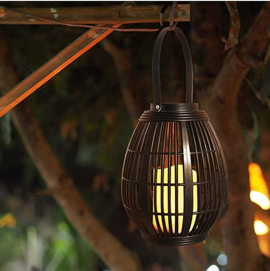 Lampe éolienne solaire rétro en rotin ovale en plastique pour patio - LUXARAH