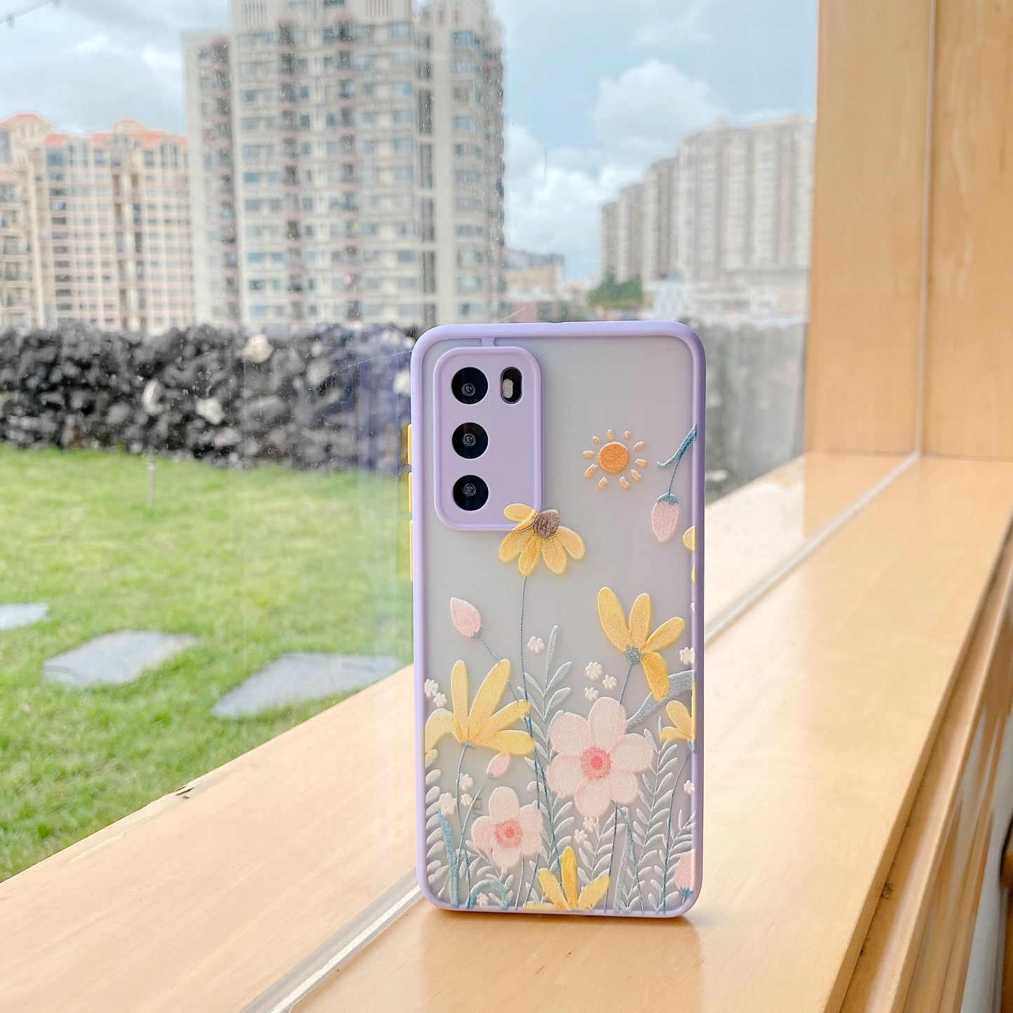 Coque de téléphone à motif floral en reliefEmbossed flower phone case